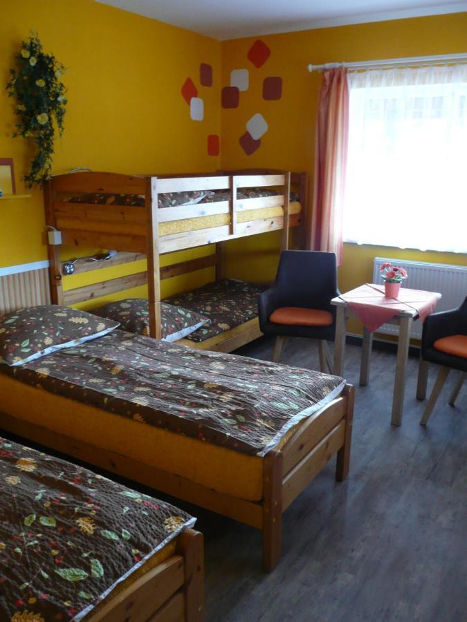 Penzion U Tulaka Dobrichovice ภายนอก รูปภาพ